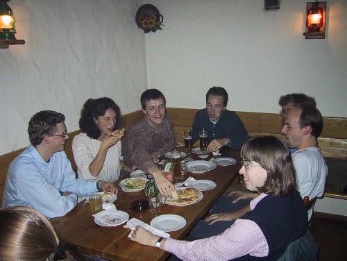 Eating Dünnele