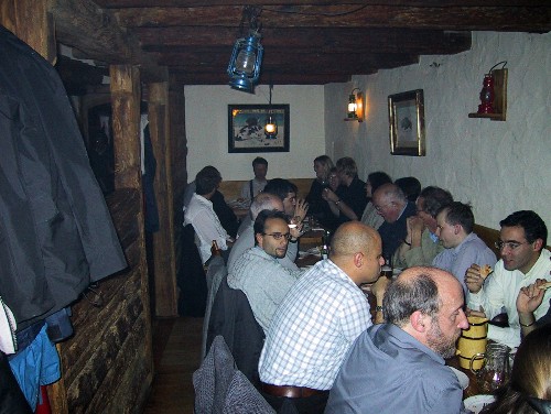 Eating Dünnele