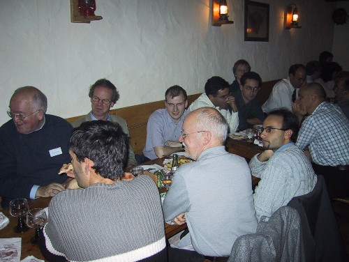 Eating Dünnele
