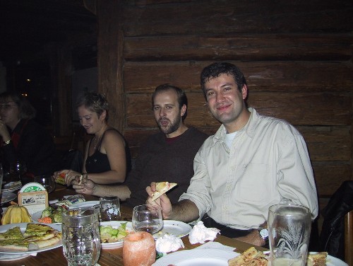 Eating Dünnele